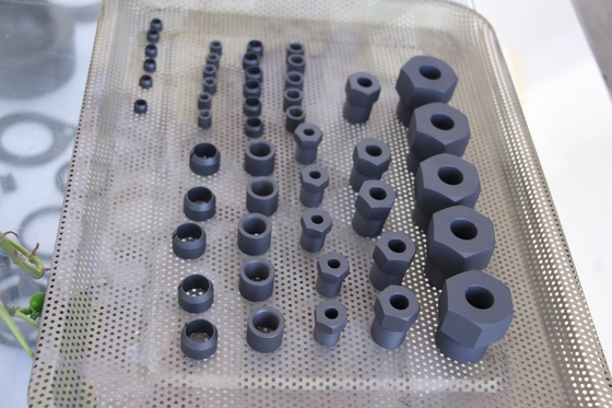 точность частей титана CNC 0.01mm привинчивает болты частей машины