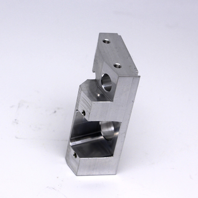 Коррозионная устойчивость заливки формы частей CNC высокой точности изготовленная на заказ алюминиевая